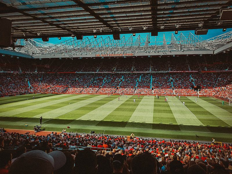 Manchester by Hello Pompoyo