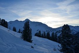 Winterse Alpen by Marcel van Duinen
