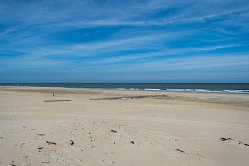 Beach of Vlieland by Dylan Bakker