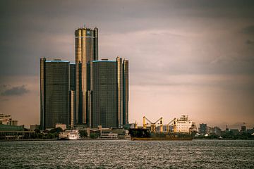 General Motors in Detroit by Marc Lehmann