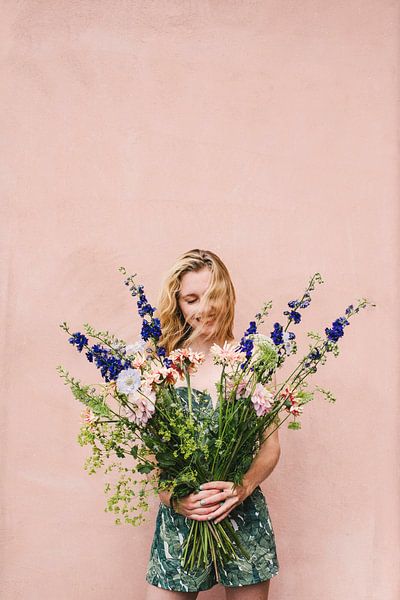 Blumenmädchen von Lotte de Graaf