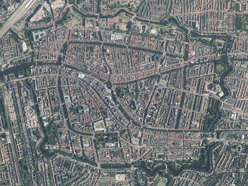 Luchtfoto van het centrum van Leiden