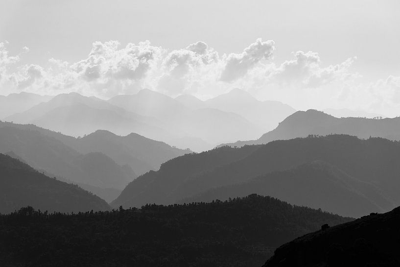 Himalayan sunset in black and white by Photolovers reisfotografie