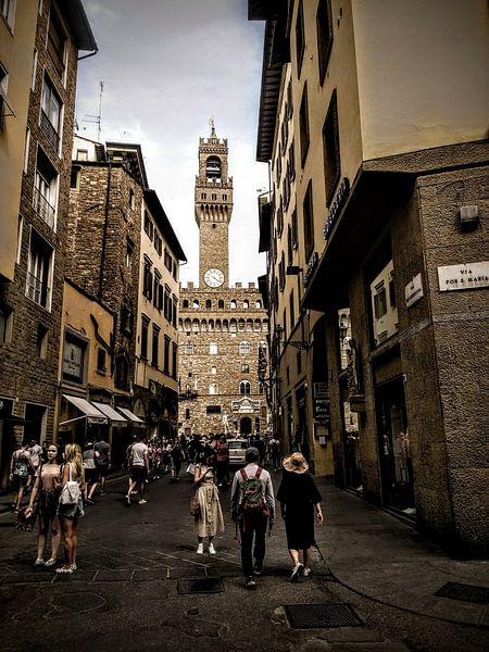 Florence by Hello Pompoyo