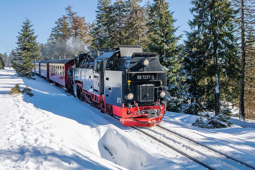 The Brockenbahn below the Brocken summit by t.ART