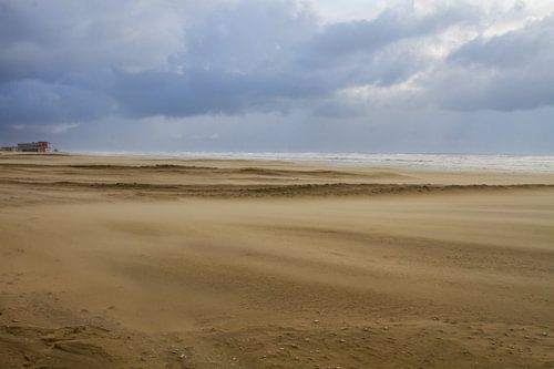 De Katwijkse reddingsbrigade post in landschap