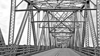 Brug Mississippi USA van Willem van Holten thumbnail