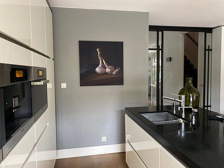 Ail sur planche de bois