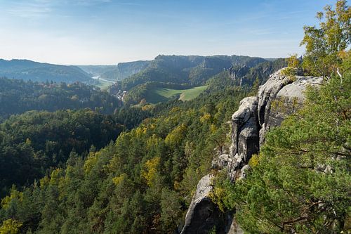 Vue du Gamrig sur la vallée de l'Elbe 2