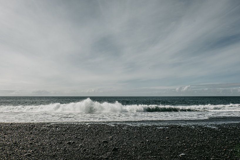 Wild sea | Vik | Iceland | Black beaches by Floor Bogaerts
