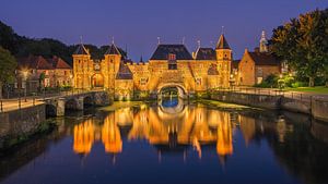 Een avond bij de Koppelpoort in Amersfoort van Henk Meijer Photography