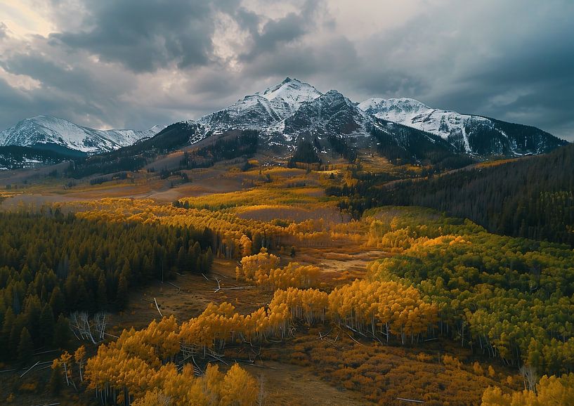 Zauberhaftes Bergleuchten von fernlichtsicht