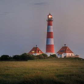 Leuchtturm Westerheversand im Abendlicht von Jens Sessler