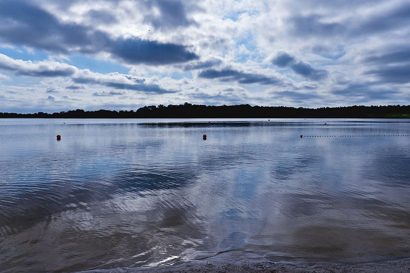 The morning sky is reflected in the lake water by Silva Wischeropp