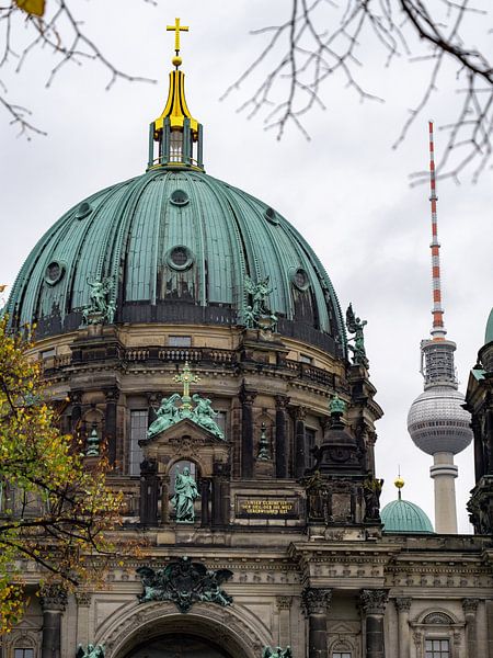 cathedral Berlin by Henri van Rheenen