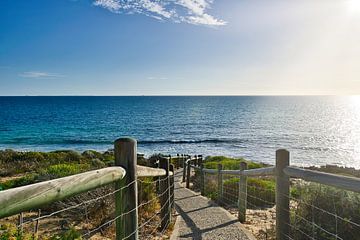 Walking towards the Indian Ocean by Frank's Awesome Travels