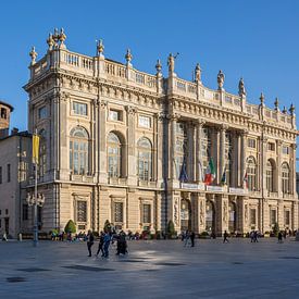 Madama Palace (Palazzo Madama) in het centrum van Turijn, Italië van Joost Adriaanse