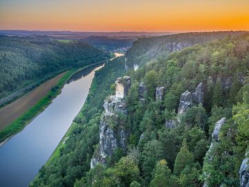 Vue sur l'Elbe depuis la Basteiaussicht