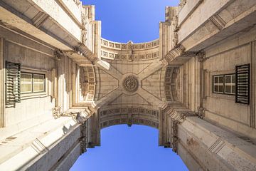 Arco da Rua Augusta, Stadspoort van Lissabon van Fotos by Jan Wehnert