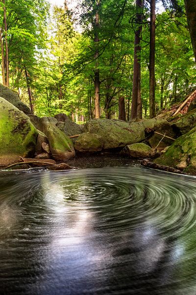 Wasserstrudel von Tim Lee Williams