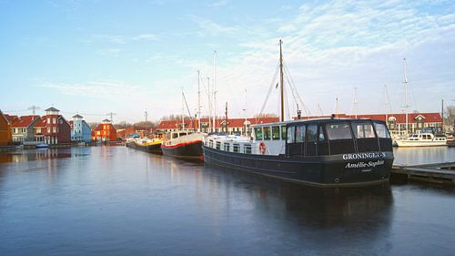Le port de Reitdiep recouvert de glace