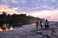 Surfende Sonnenuntergänge