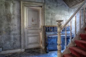 Piano by Urbex & Preciousdecay by Sandra