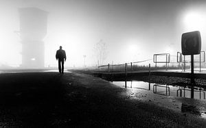 In Dark and Mist van Tim Corbeel