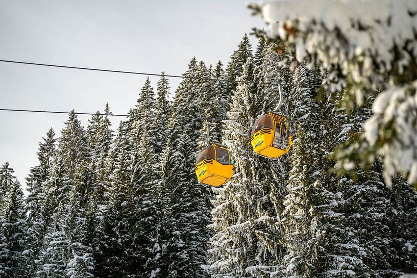 Bolsterlang ski area and gondolas by Leo Schindzielorz