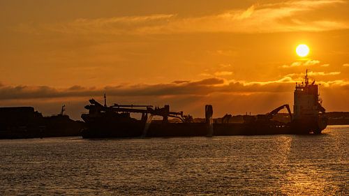 Ijmuiden industrie van Wout Rouwmaat