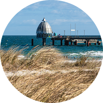 Pier aan de Oostzeekust in Zingst op Fischland-Darß van Rico Ködder