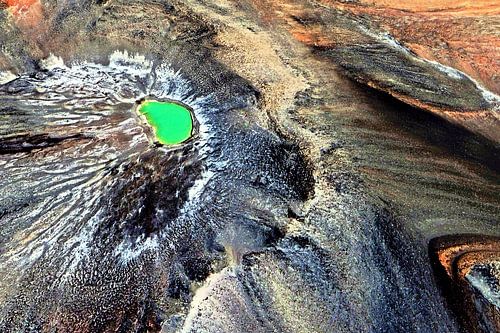 De Andes in Zuid-Amerika in vogelvlucht gemengde techniek