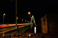 Severinsbrücke at night