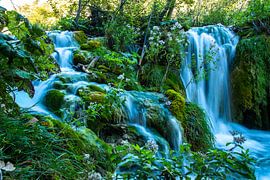Cascades dans le parc national Plitvička Jezera, Croatie