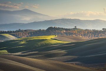 Ländliche Landschaft in Crete Senesi. Toskana von Stefano Orazzini