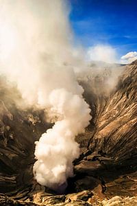 Steam in the volcano by Dieter Walther
