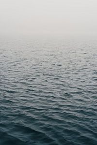 Wasser im Nebel