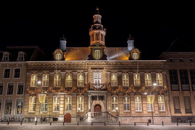 Das Rathaus von Roermond zu Weihnachten von Triki Photography