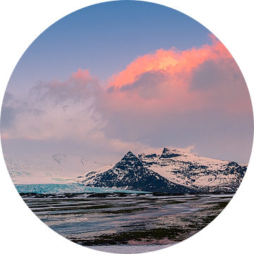 Panorama winter zonsopkomst Skaftafell Nationaal Park, IJsland van Henk Meijer Photography