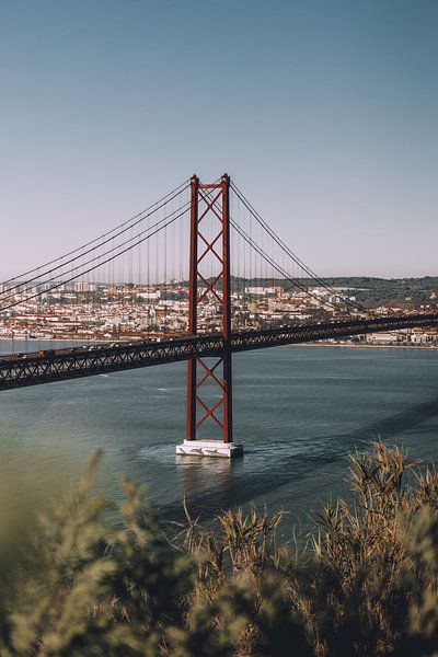 Lisbon by Hello Pompoyo