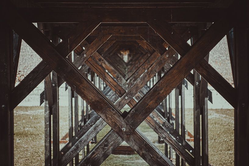 Under the bridge van Matthijs Jonker Fotografie