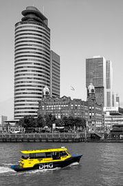 Wassertaxi am Kop van Zuid, Rotterdam von Adri Vollenhouw
