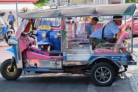Warten auf Kundschaft von Stefan Oberstein