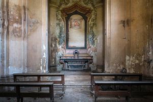 Kleine verlassene Kapelle.