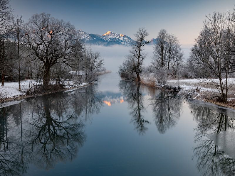 Winter atmosphere at the Kochelsee by Andreas Müller