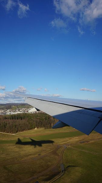 Atterrissage d'un avion, Zurich, Suisse par Joost Jongeneel