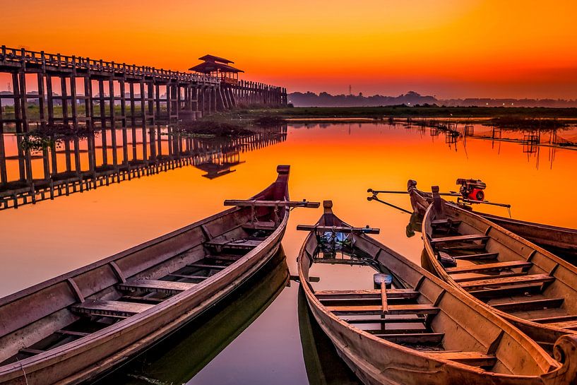 Sunrise U Bein bridge by Antwan Janssen