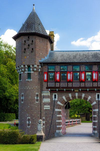 Silence between the Towers | castle de Haar | Haarzuilens | Utrecht | Holland by Rebecca van der Schaft
