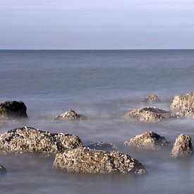 Rocks at the surf of the North Sea by Frank Amez (Alstamarisphotography)