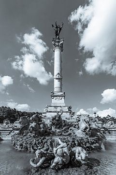 Monument aux Girondins in Bordeaux - monochroom van Werner Dieterich